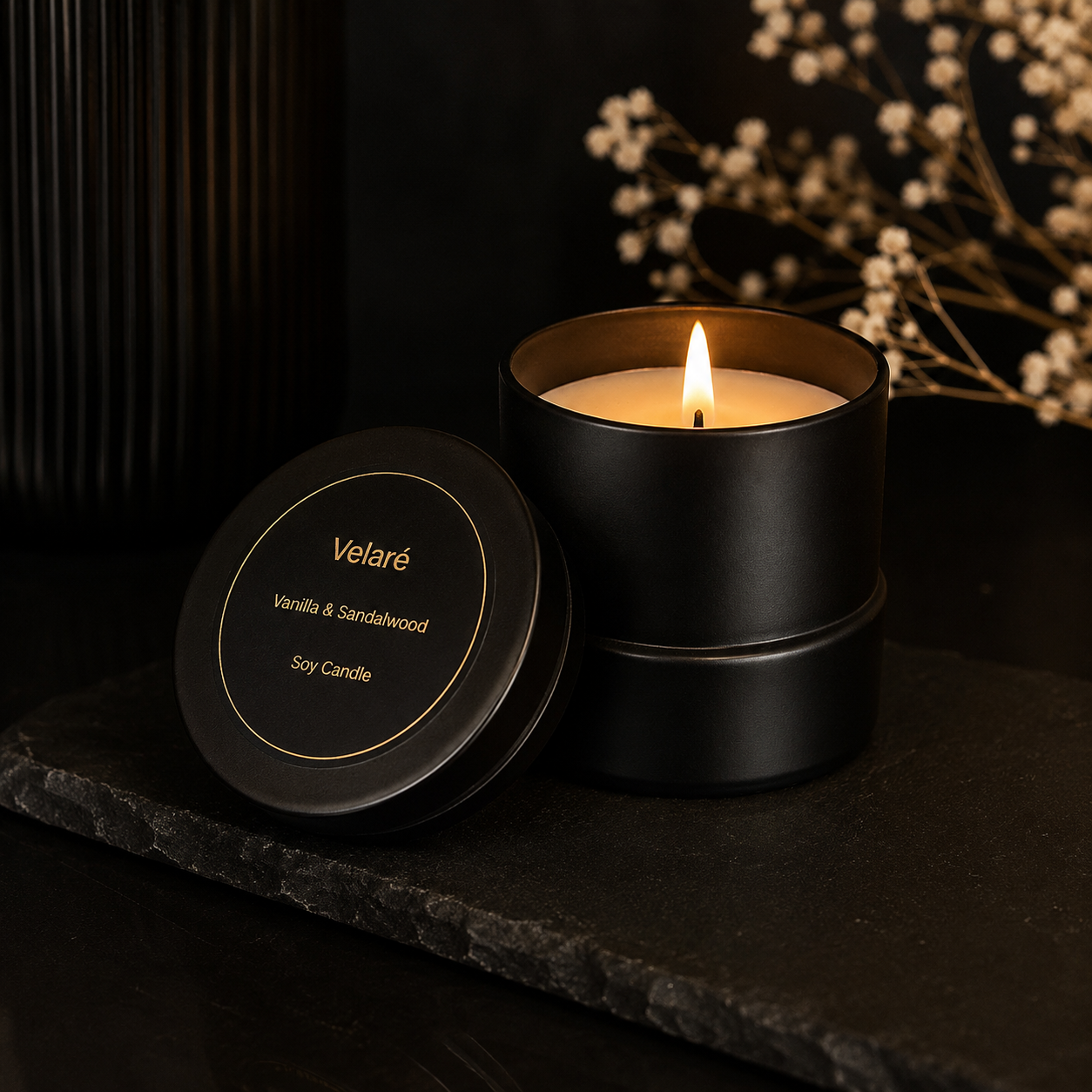 Small Velaré Sandalwood & Vanilla Soy Candle